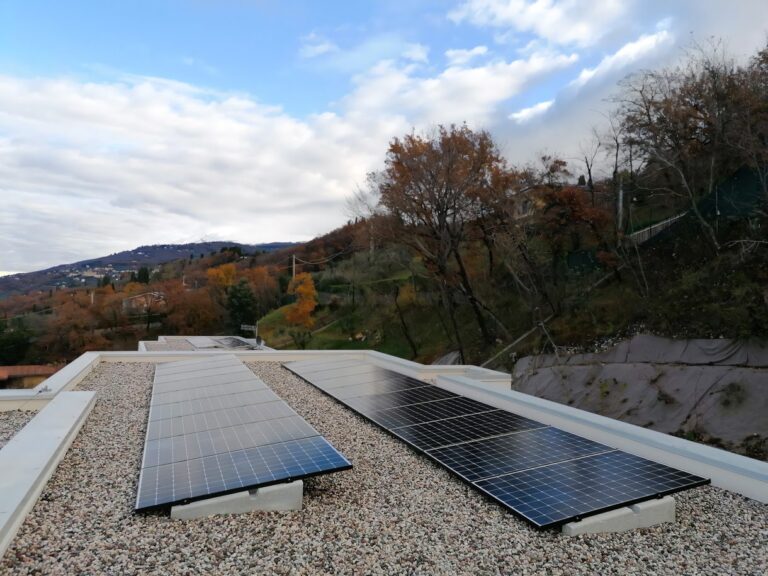Sunballast-single-row-photovoltaic-system-3-degrees-Verona-Italy-Elettrodomus-3-1